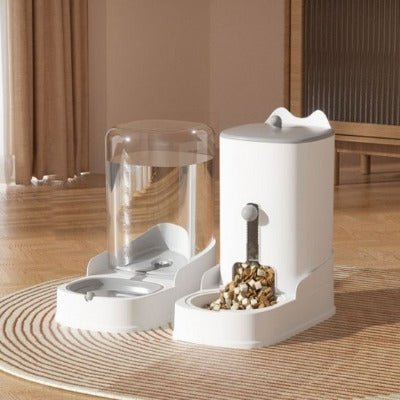 distributeur croquettes chat et d'eau avec levier blanc