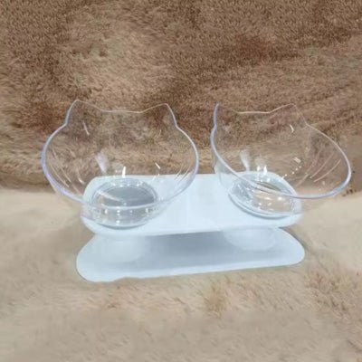 gamelle chat surélevée posée sur un tapis