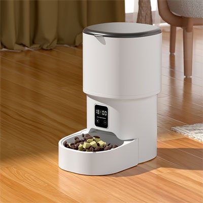 élégant distributeur de croquettes pour chat automatique blanc rempli de croquettes