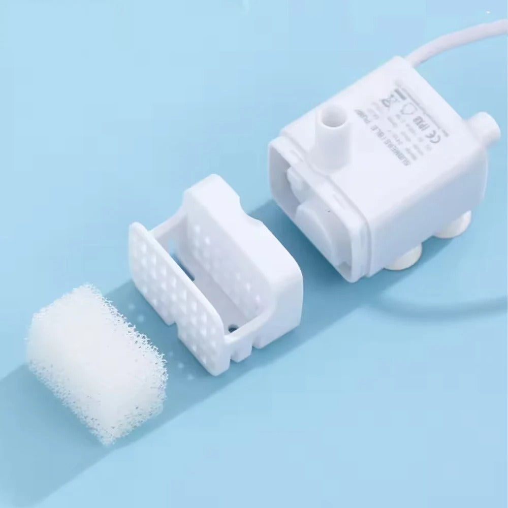 pompe filtre fontaine a eau pour chat